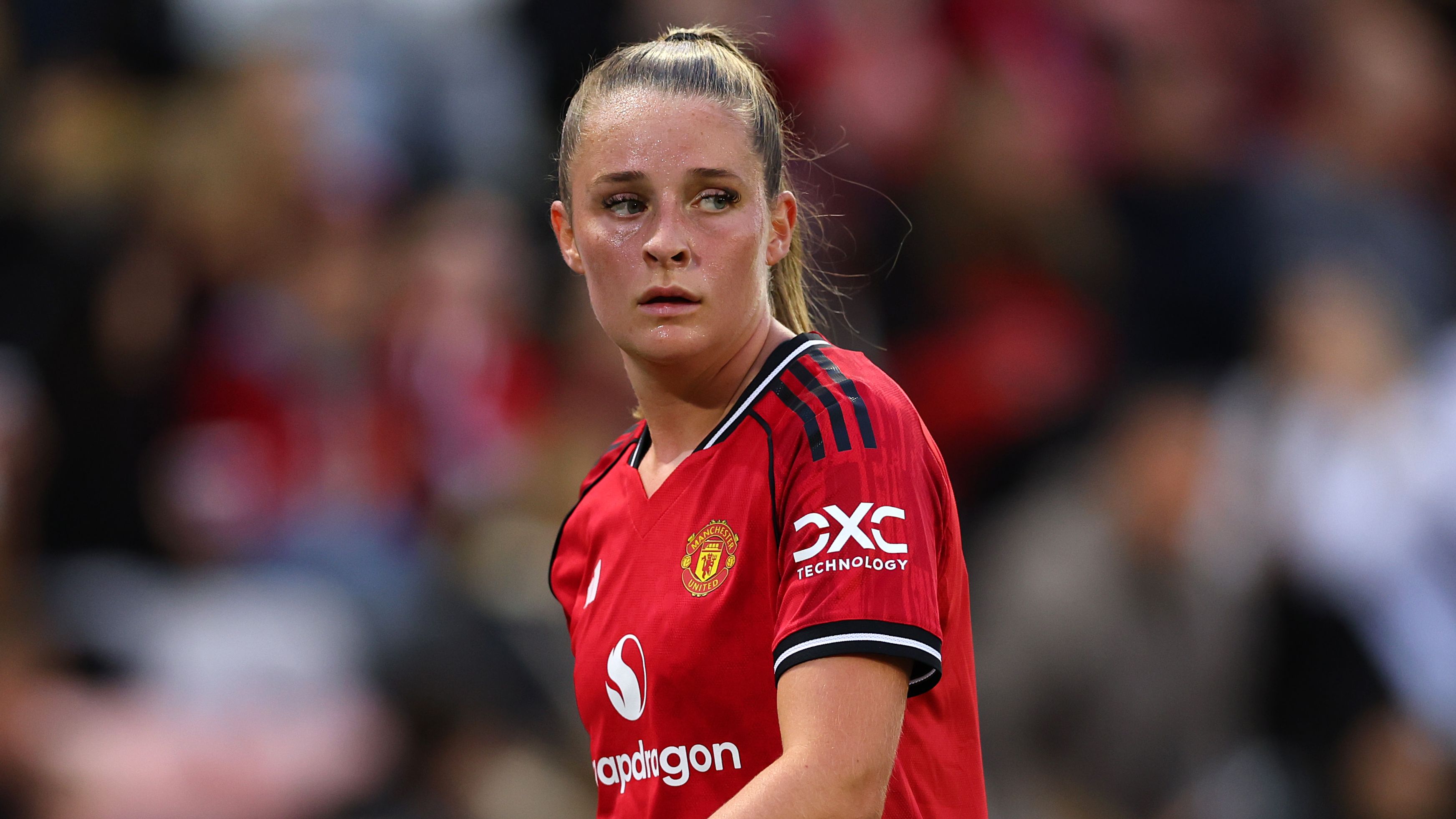 Ella Toone Shares Emotional Tribute on Father's Anniversary After Scoring in Manchester United's WSL Victory Over Leicester