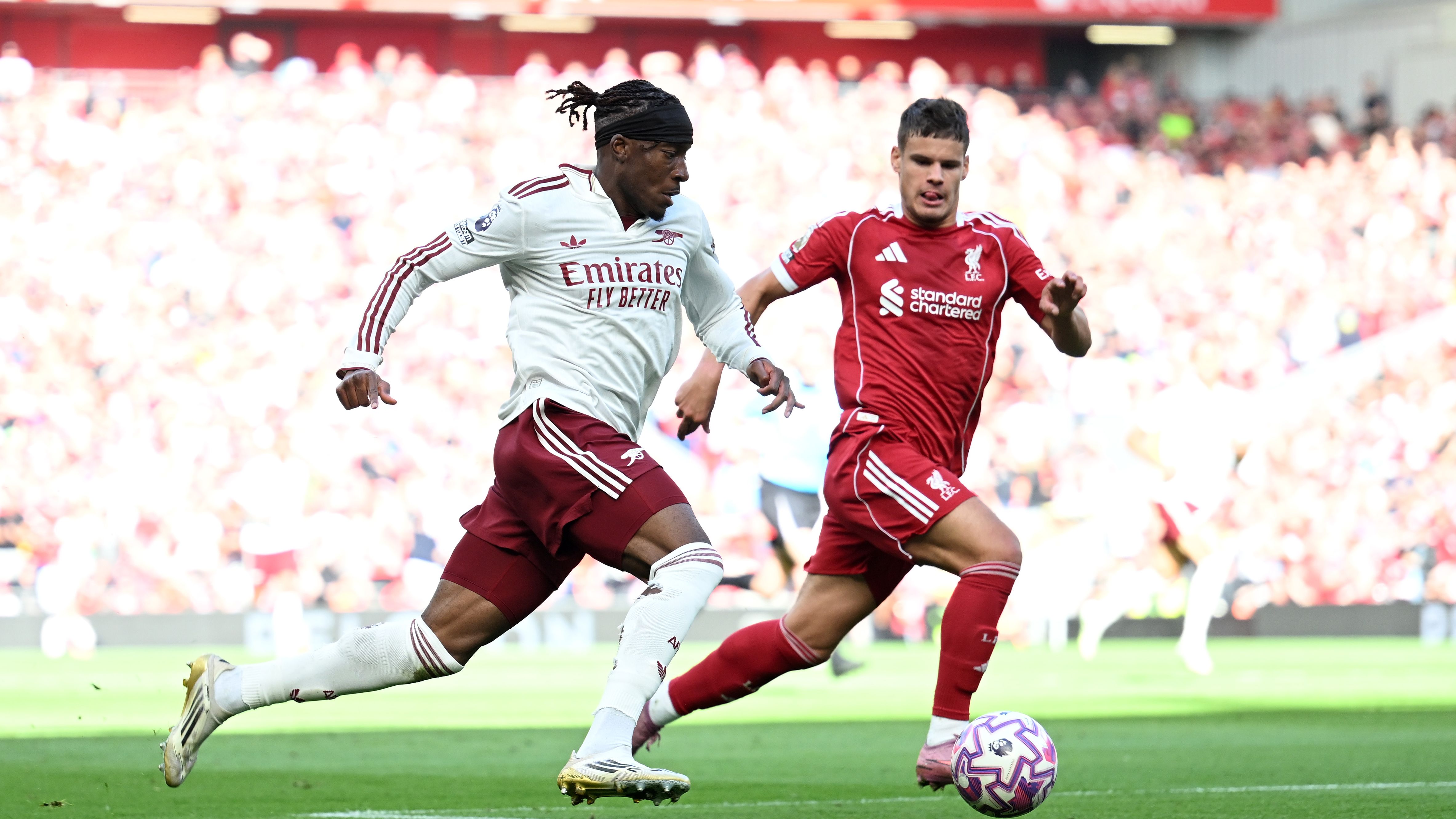 Noni Madueke's Coach Draws Parallels with Cristiano Ronaldo and Explains His Appeal to Arsenal Fans
