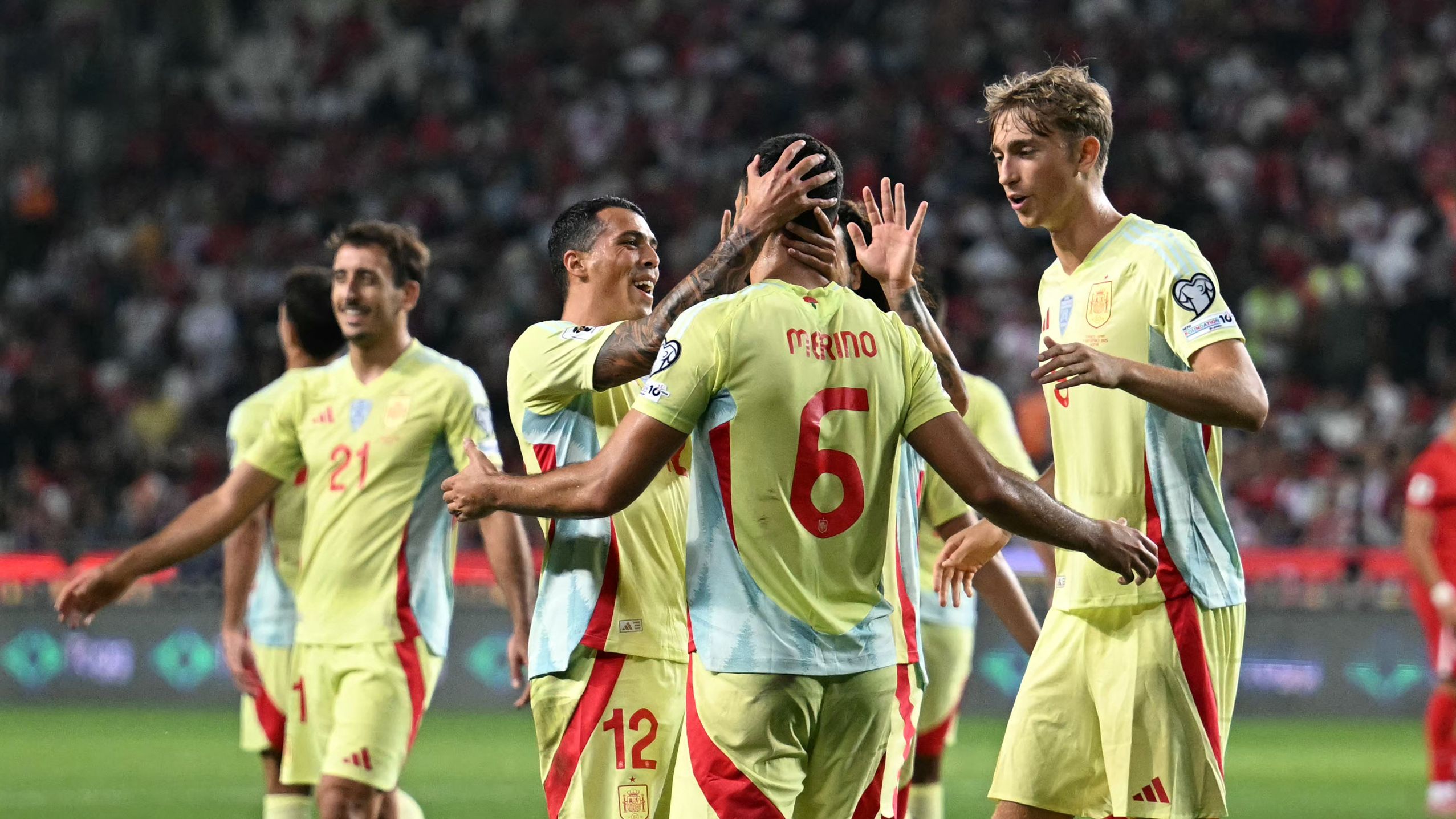 Luis de la Fuente Hails Spain's Insatiable Generation as Capable of Unimaginable Growth Following Outstanding Performances by Lamine Yamal, Mikel Merino, and Pedri Against Turkey
