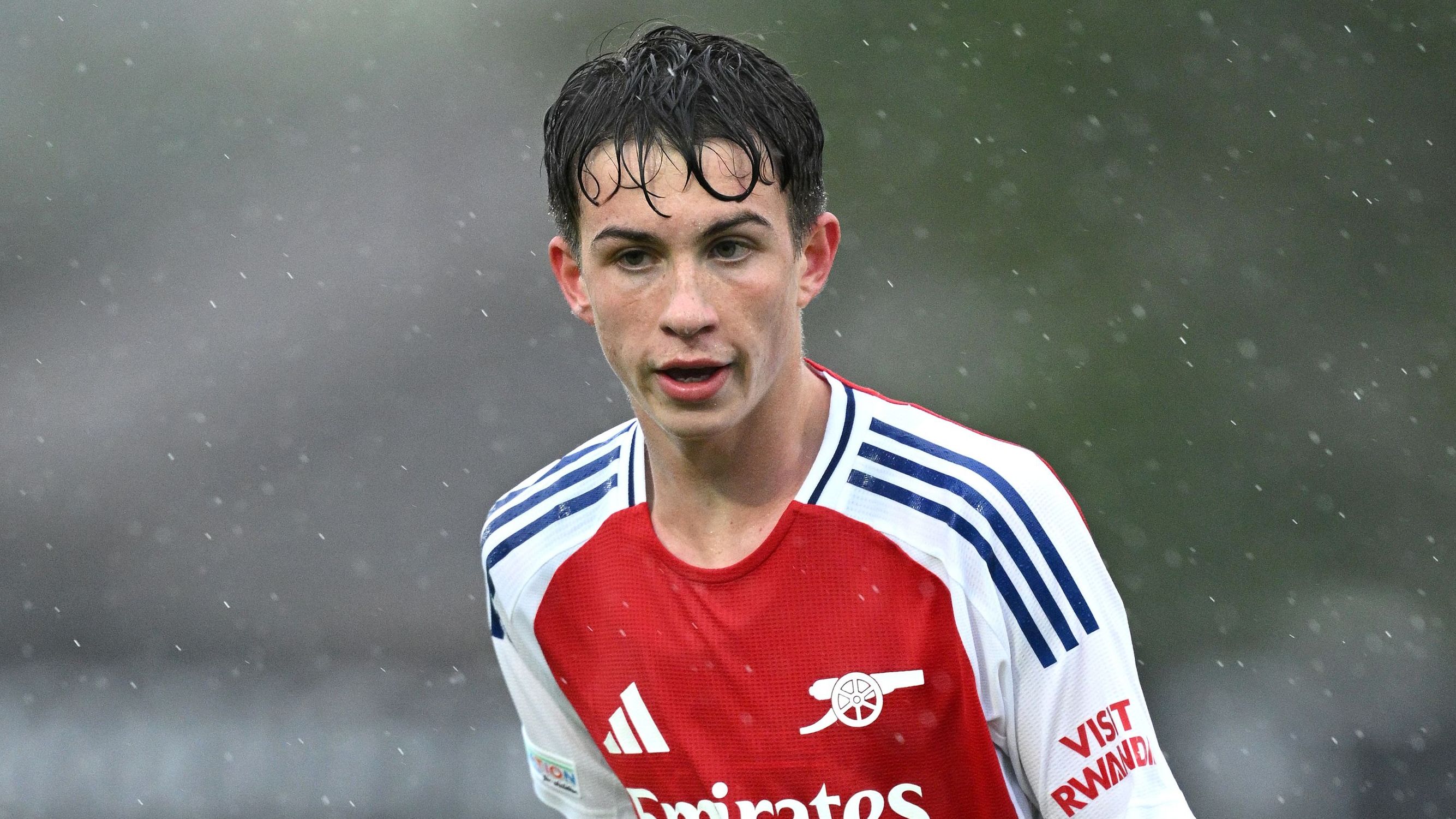 Arsenal Poised to Lose Promising Young Talent to Crystal Palace After Rejecting New Contract