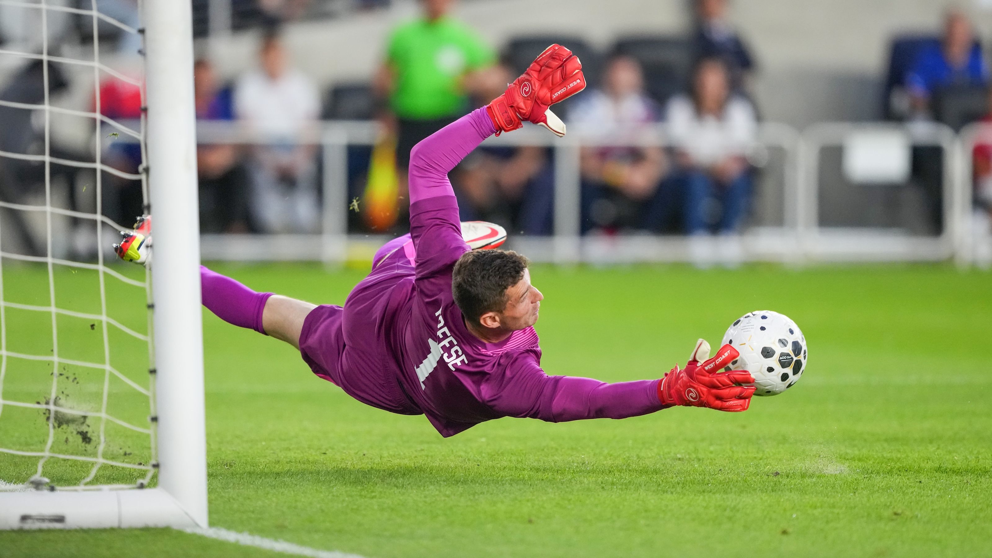USMNT Player Ratings vs. Japan: Impressive Performance from Mauricio Pochettino's Revitalized Squad, as Alex Zendejas and Folarin Balogun Secure a Crucial Victory