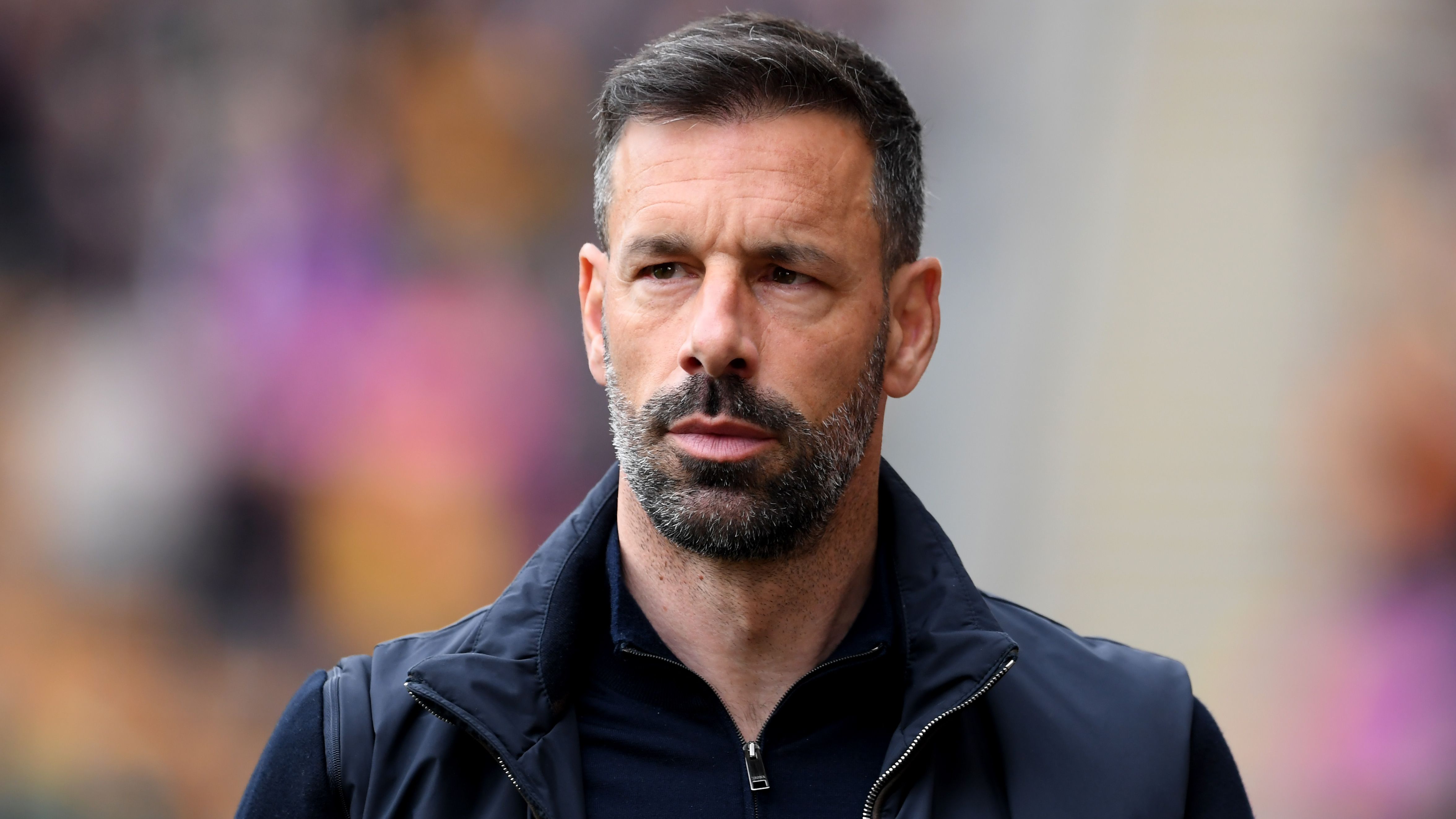 Ruud van Nistelrooy: Former Manchester United Striker Considered for European Club Role After Challenging Leicester Stint