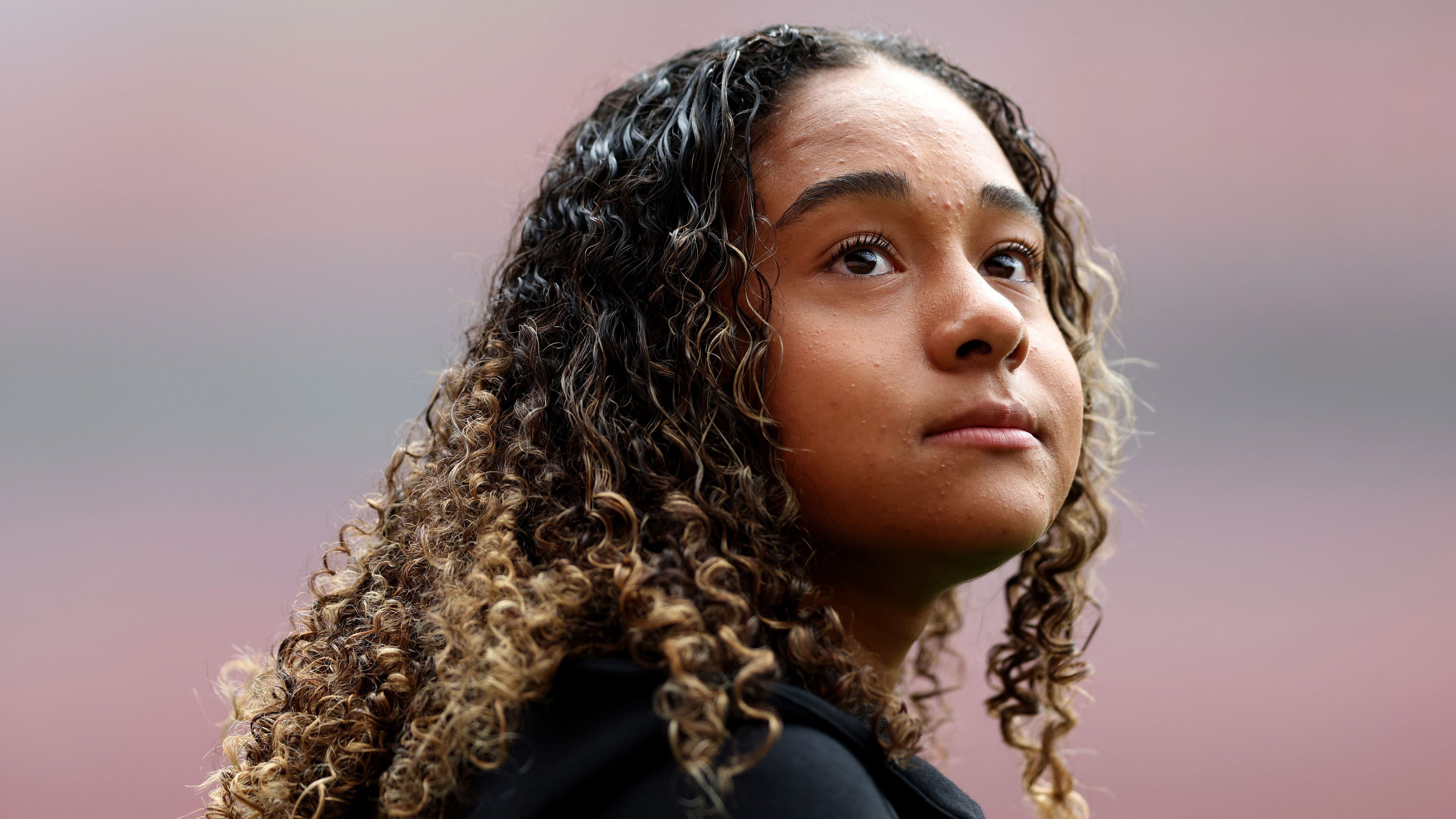 Olivia Smith Dismisses £1 Million Transfer Fee Amid Record-Breaking Move to Arsenal