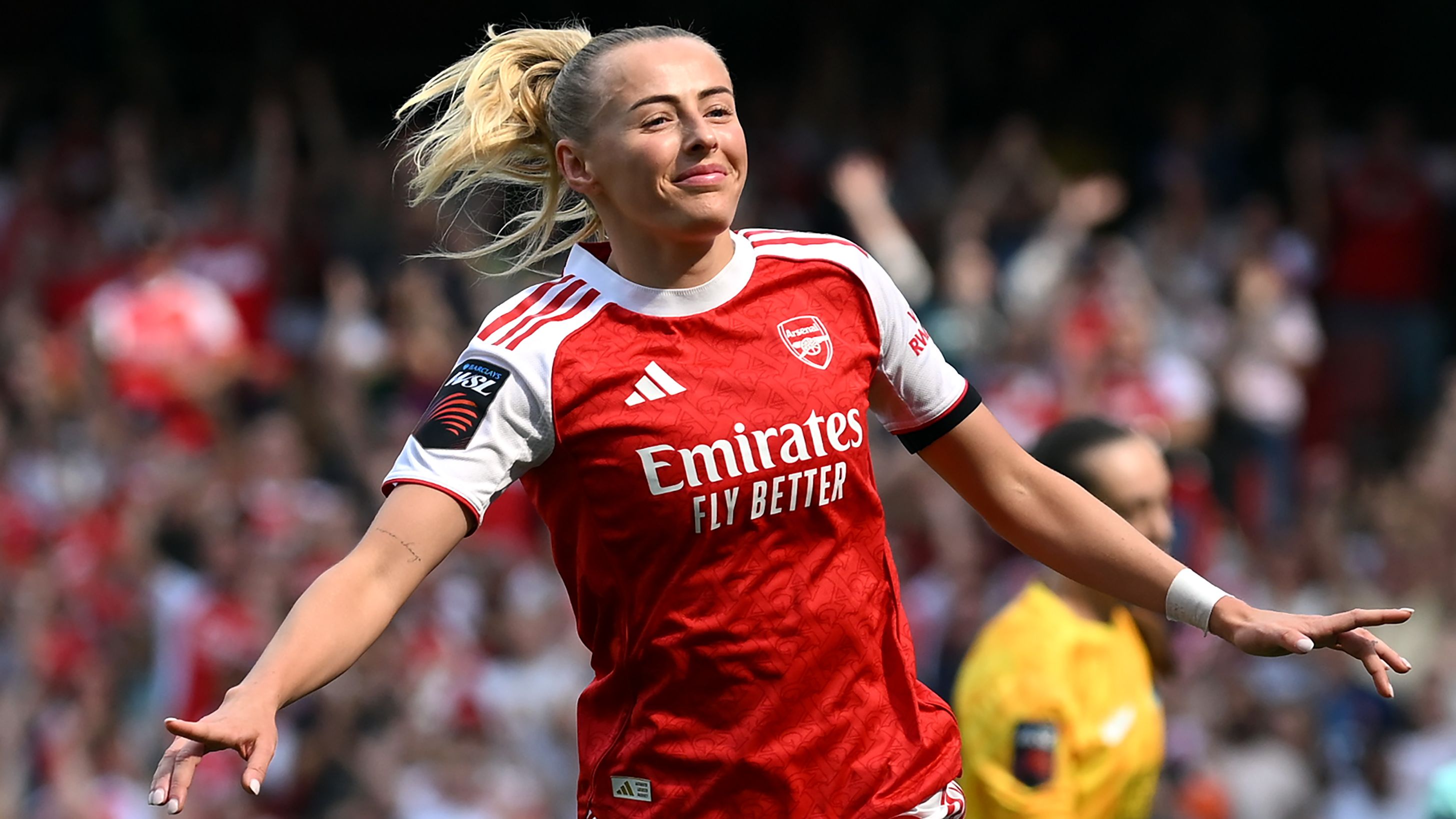 Chloe Kelly's Injury Setback Derails Arsenal WSL Campaign Following Transfer from Manchester City