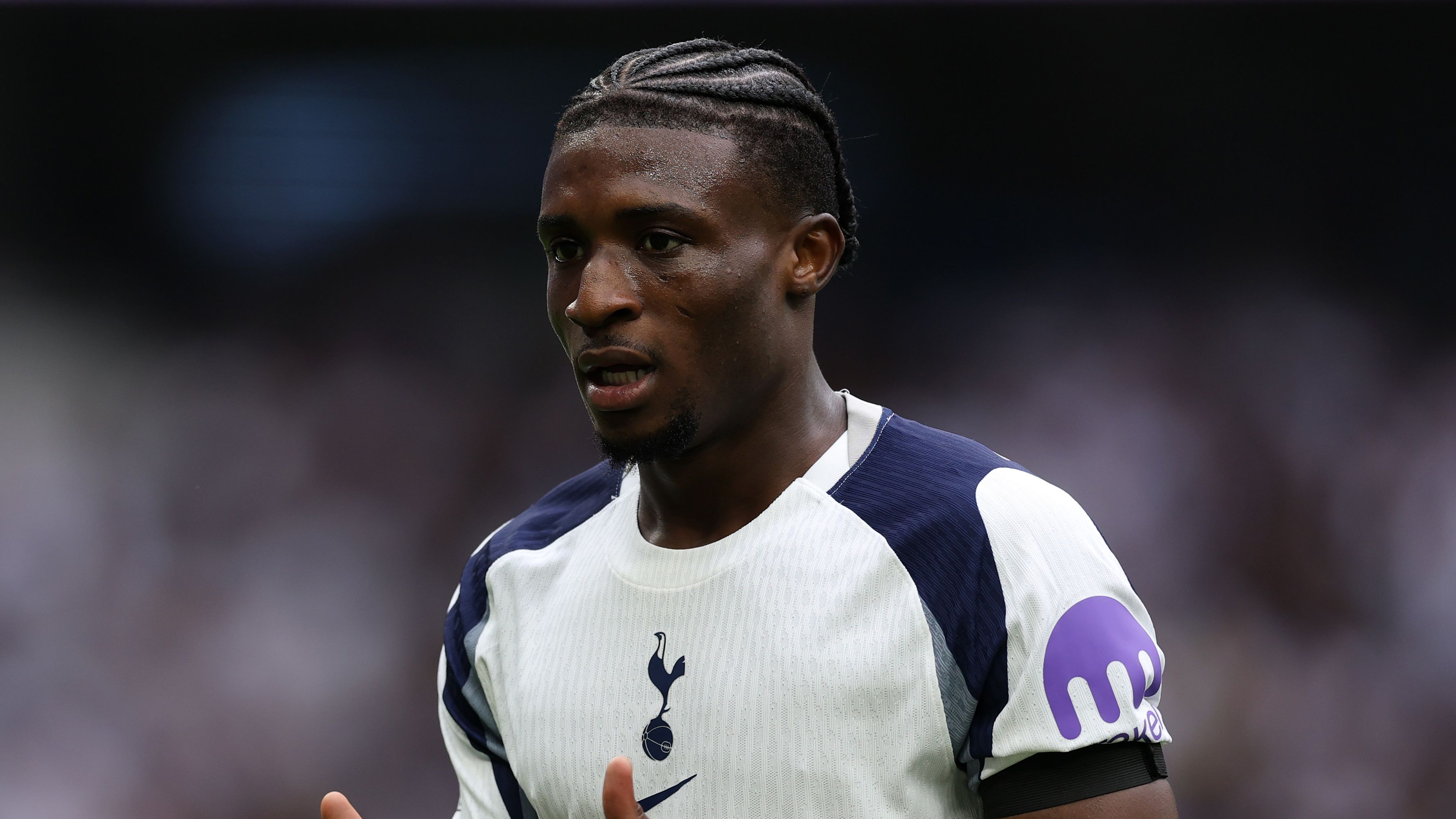 Chelsea's Unsuccessful Last-Minute Bid to Acquire Mohammed Kudus from West Ham Amid Tottenham Transfer Negotiations